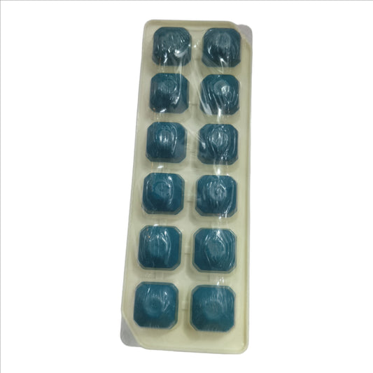 ICE Tray with Rubber Base (12 Cubes)