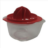 Juicer (2 in 1) The flat side of the juicer, to remove the pomegranate seeds