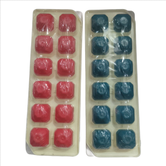 ICE Tray with Rubber Base (12 Cubes)