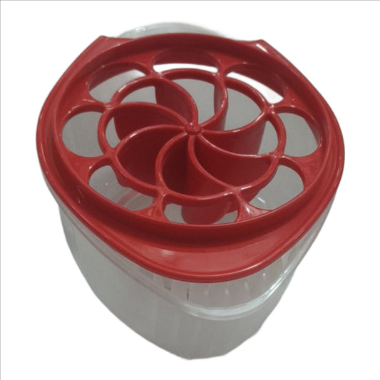 Juicer (2 in 1) The flat side of the juicer, to remove the pomegranate seeds