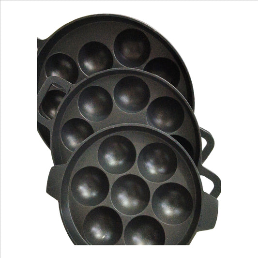 Non-stick aluminium Muffin Pan & Fluted Cake Bakeware, Nonstick Design with Handle for Muffins, Biscuits, Scones, Brownies, Cornbread, Cupcakes & Eggs, Oven-Safe Cast Iron Cookware (Black)